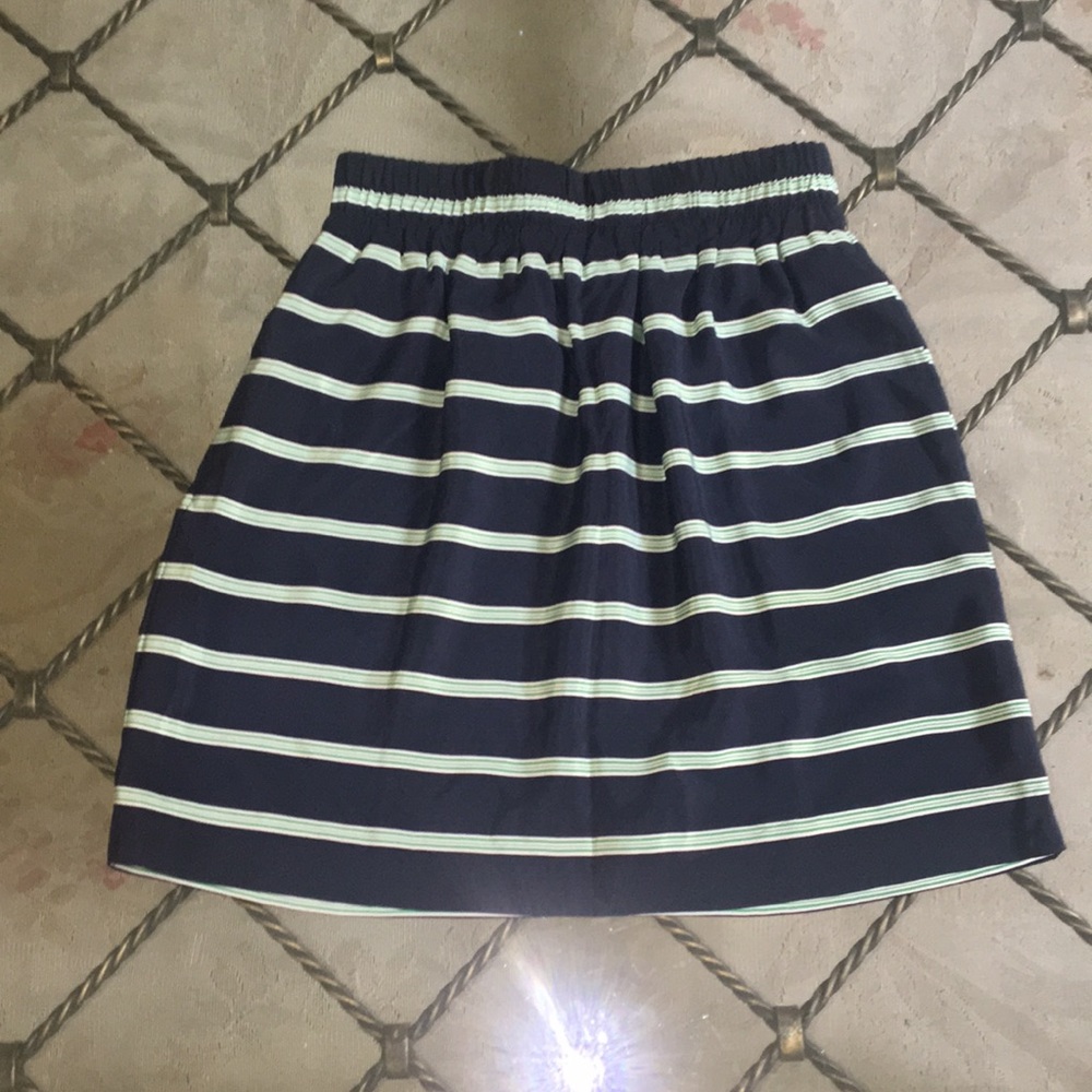 Club Monaco striped 100% silk skirt